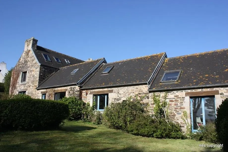 Gite Des Hortensias - Old Farmhouse - Sea View Carantec Holiday home
