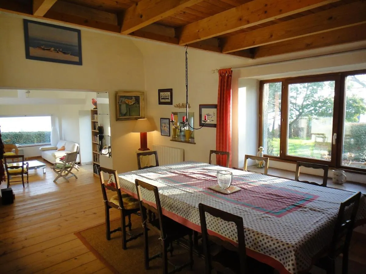 Holiday home Gite Des Hortensias - Old Farmhouse - Sea View Carantec