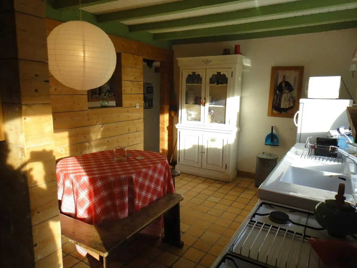 Gite Des Hortensias - Old Farmhouse - Sea View Carantec 0*,  France